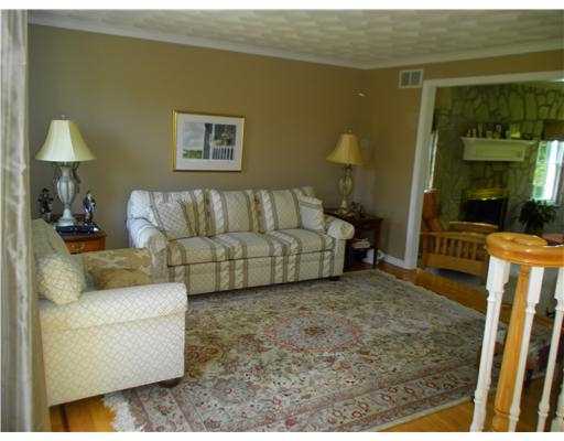320 Wickham Road North Kingstown, RI 02852 - Photo 6 of 14 Living Room.