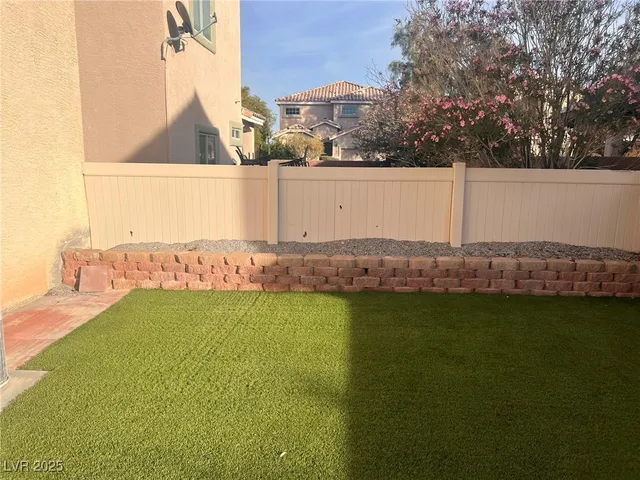 $2,545 | 1755 Little Crow Avenue, Las Vegas, NV 89123