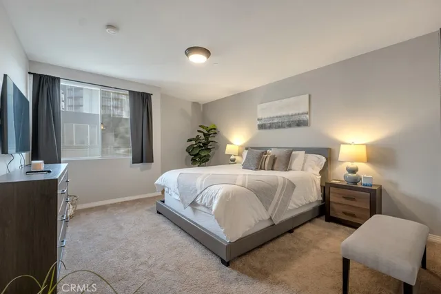 $5,000 | 171 North Church Lane, Unit 514, Los Angeles, CA 90049