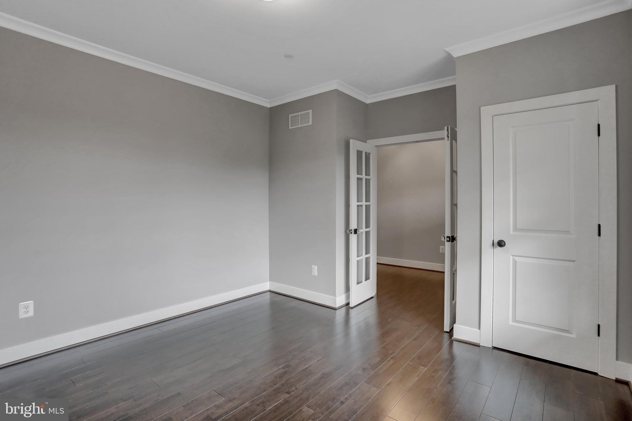 7319 Talbot Run Road Mount Airy, MD 21771 - Photo 11 of 54 The study is 12 x 11 and has hardwood floor