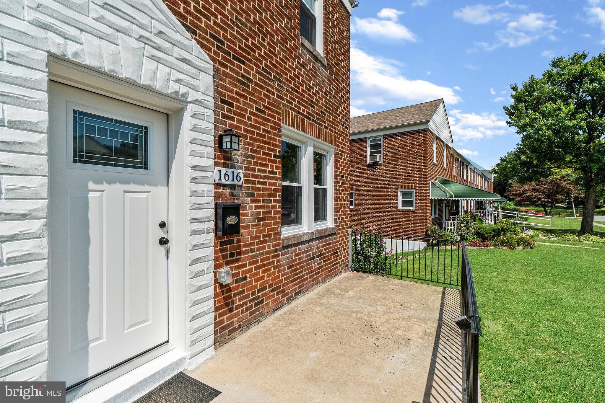 1616 Northwick Road Baltimore, MD 21218 - Photo 5 of 38 Front Porch