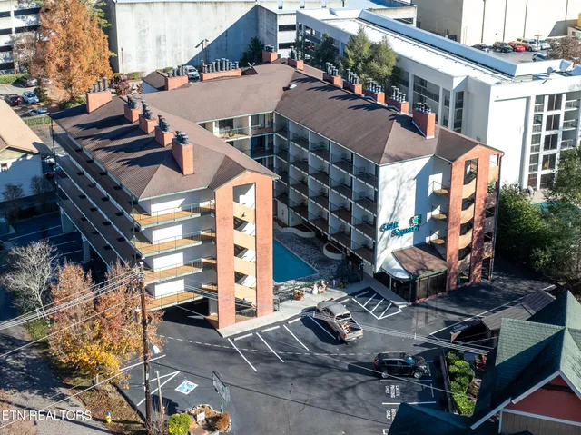 $274,999 | 685 River Road, Unit 307, Gatlinburg, TN 37738