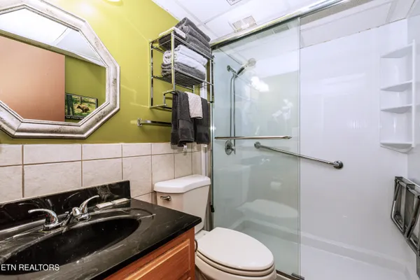 $268,999 | 685 River Road, Unit 307, Gatlinburg, TN 37738