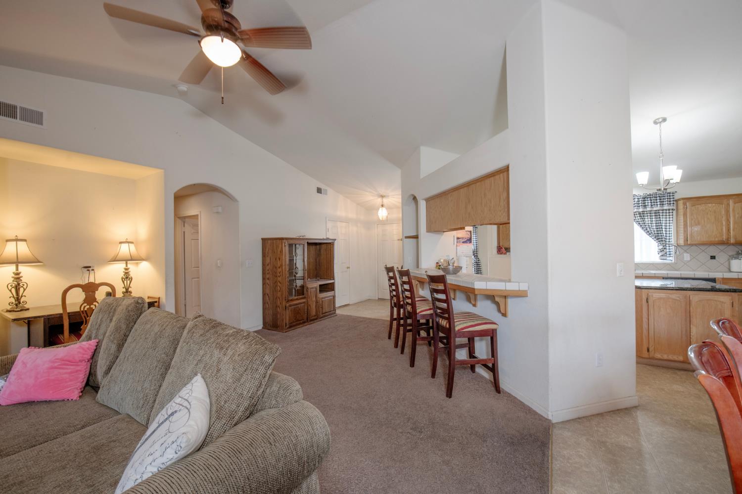 14072 G Street Kerman, CA 93630 - Photo 16 of 24