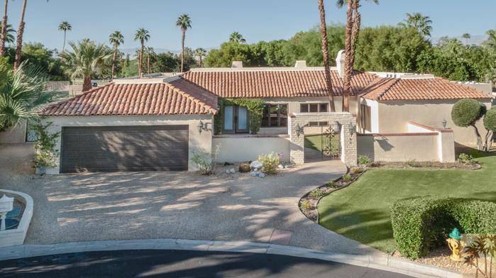 2 Boothill Circle Rancho Mirage, CA 92270 - Photo 33 of 42 a front view of a house with garden