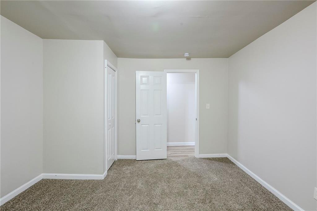 3735 Boulder Park Drive Southwest Atlanta, GA 30331 - Photo 16 of 29 a view of an empty room