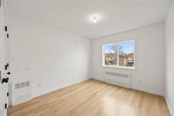 $1,650,000 | 23 Singer Avenue, Unit 211, Spring Valley, NY 10977