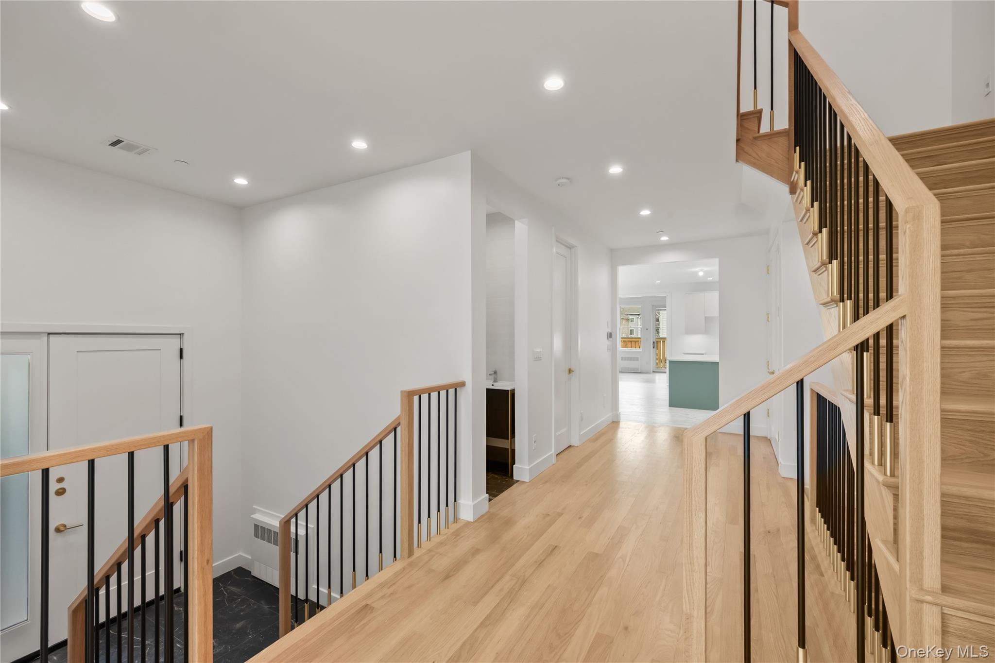 23 Singer Avenue, Unit 211 Spring Valley, NY 10977 - Photo 5 of 45