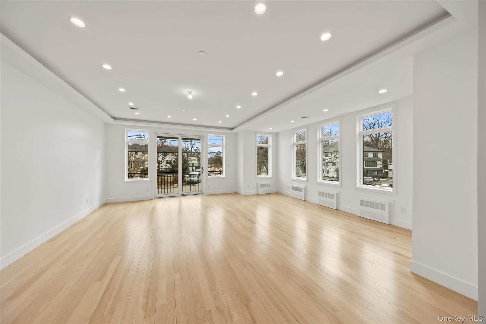 23 Singer Avenue, Unit 211 Spring Valley, NY 10977 - Photo 10 of 45