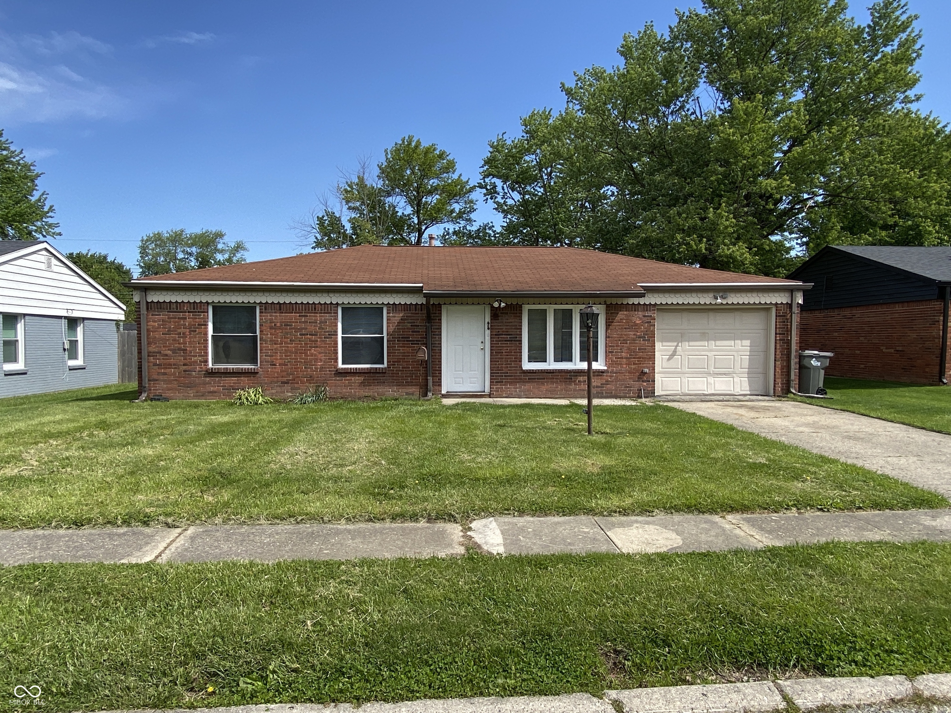 7910 Roy Road Indianapolis, IN 46219 - Photo 1 of 15