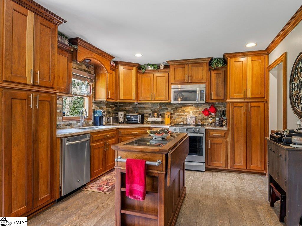 507 Lakewinds Boulevard Inman, SC 29349 - Photo 16 of 49 Gallery Image 16