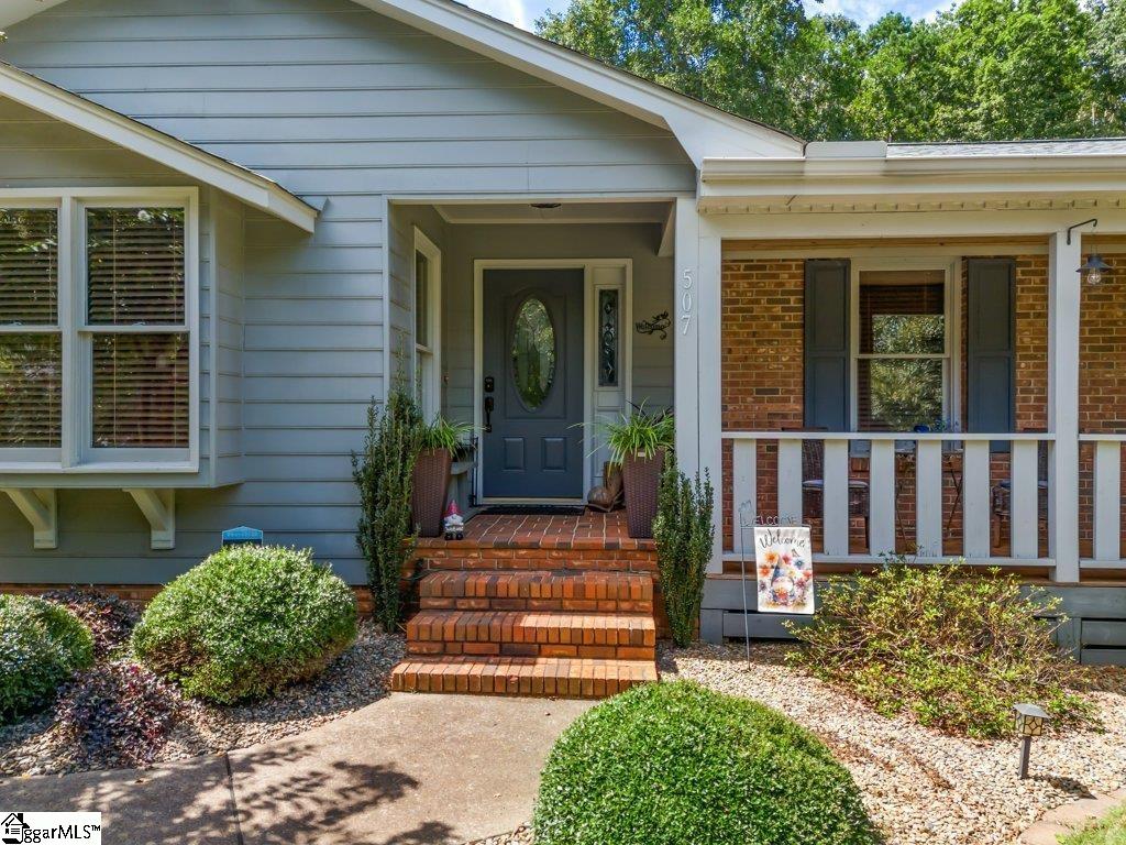 507 Lakewinds Boulevard Inman, SC 29349 - Photo 6 of 49 Gallery Image 6
