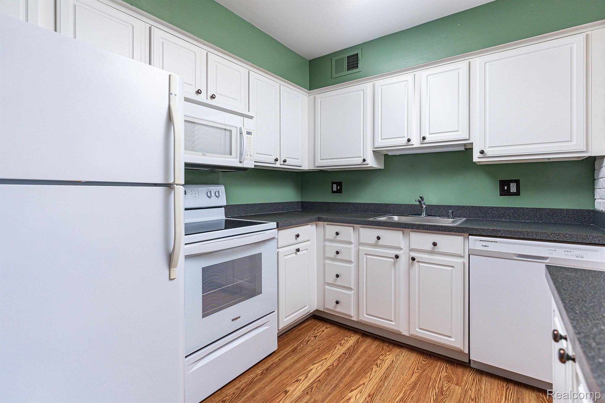 24738 Chalk Farm Road West Warren, MI 48091 - Photo 6 of 17 Bright Kitchen with updated appliances