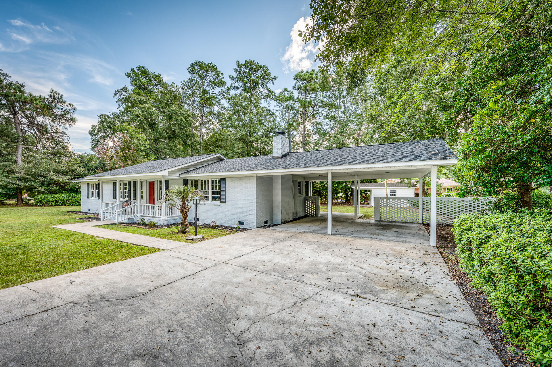 419 Azalea Drive Walterboro, SC 29488 - Photo 2 of 27 419Azalea-02