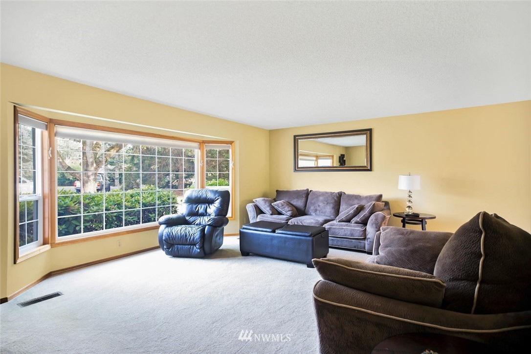 6491 Old Guide Road Bellingham, WA 98226 - Photo 8 of 23 Gallery Image 8