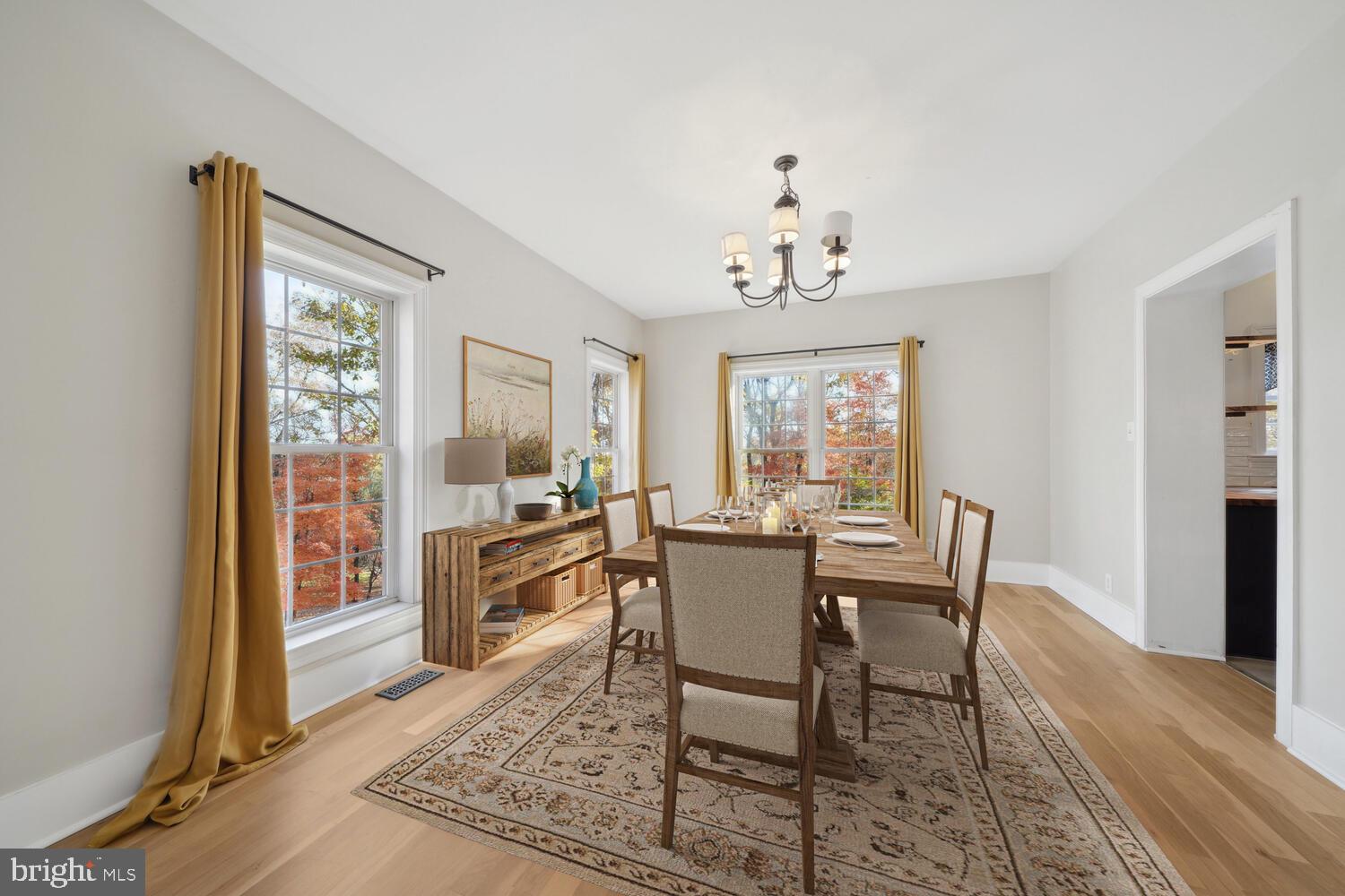 41743 Stumptown Road Leesburg, VA 20176 - Photo 15 of 44 Dining Room