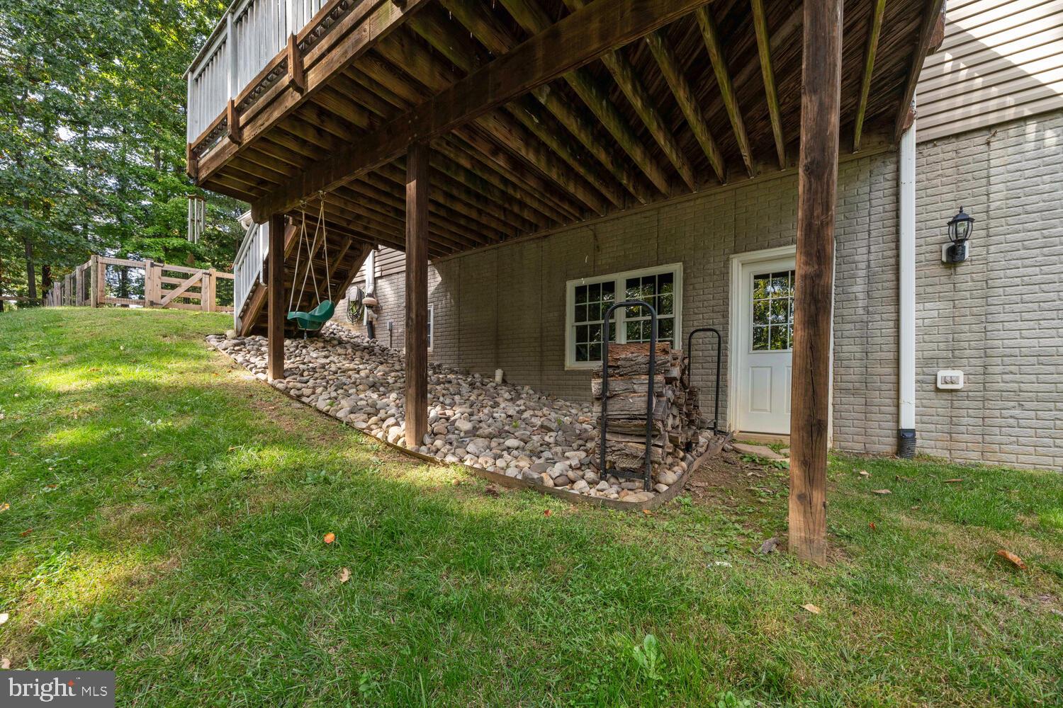 41743 Stumptown Road Leesburg, VA 20176 - Photo 37 of 44 Back