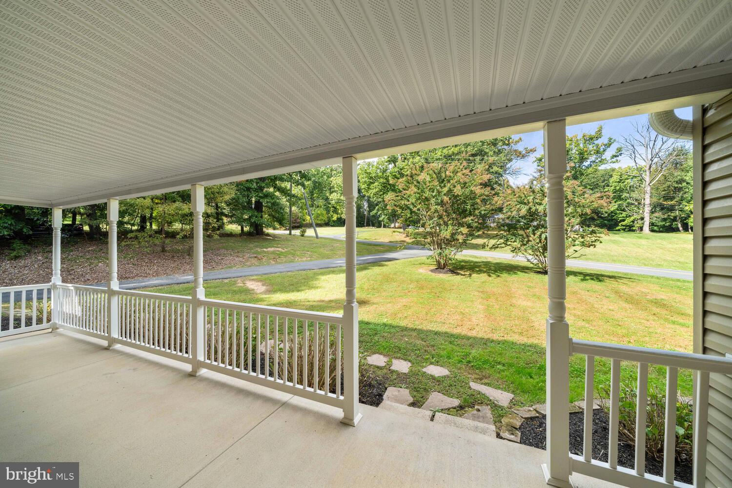 41743 Stumptown Road Leesburg, VA 20176 - Photo 7 of 44 Porch