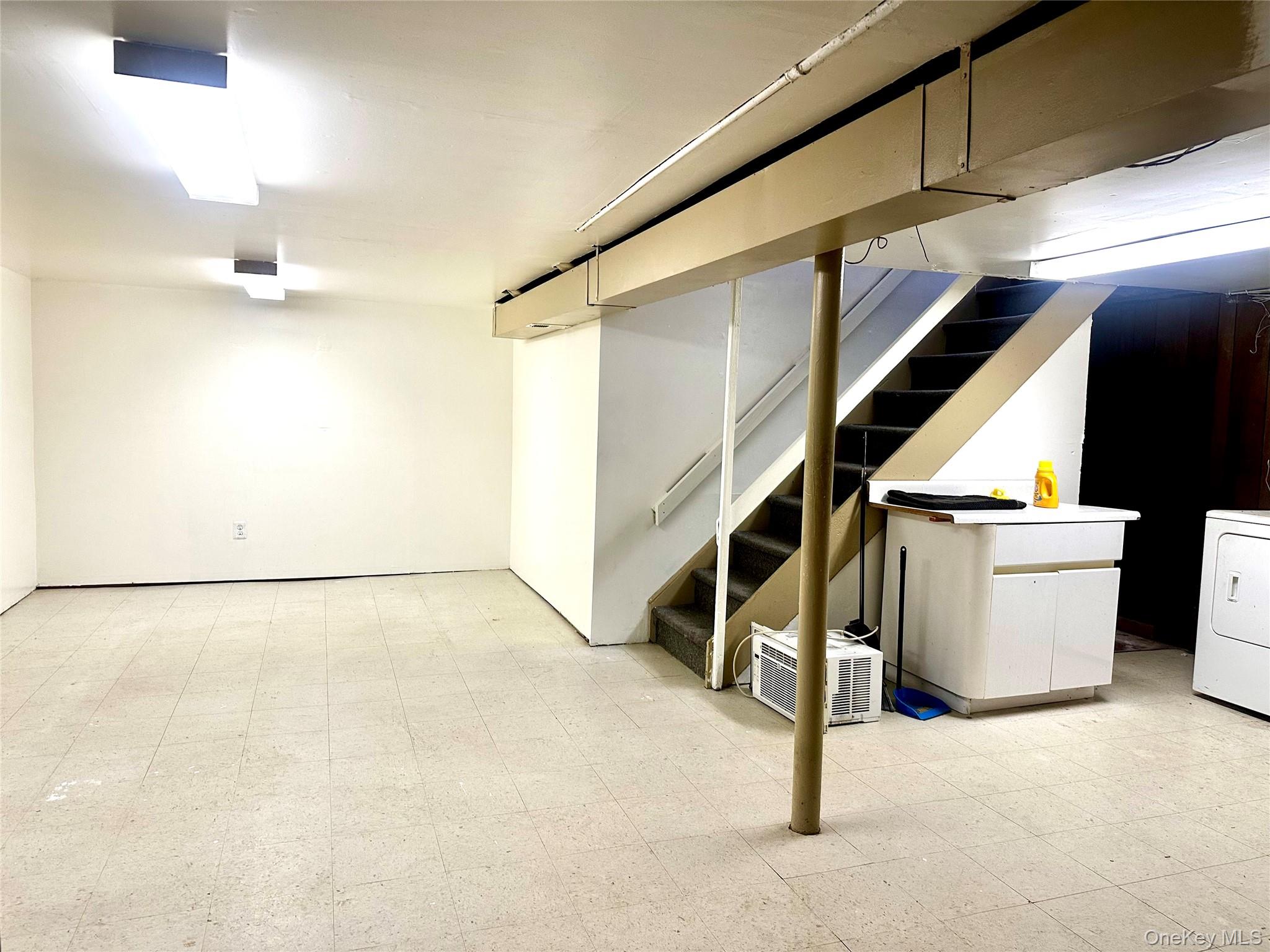 65 Rock Road Islip Terrace, NY 11752 - Photo 11 of 15