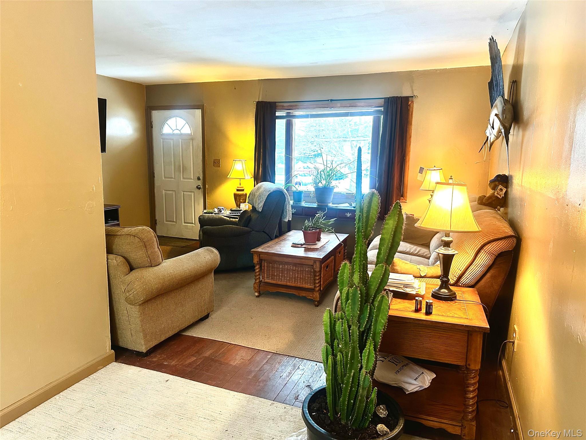 65 Rock Road Islip Terrace, NY 11752 - Photo 3 of 15