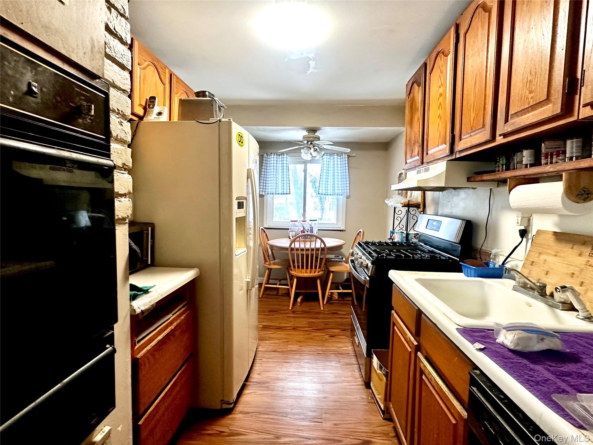 65 Rock Road Islip Terrace, NY 11752 - Photo 6 of 15