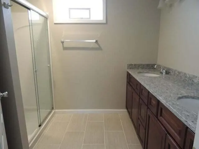 $284,000 | 570 Wabash Street, Milan, MI 48160