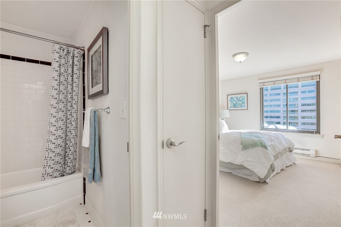 1105 Spring Street, Unit 1303 Seattle, WA 98104 - Photo 16 of 25