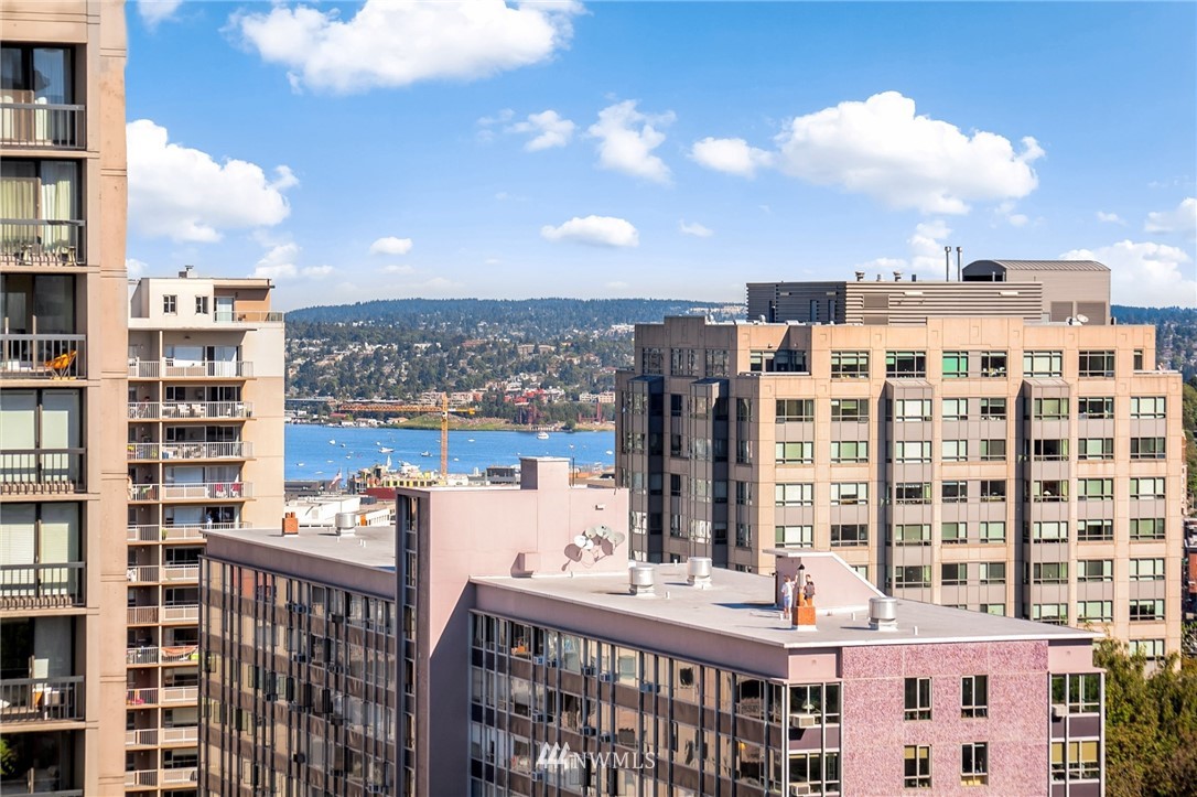 1105 Spring Street, Unit 1303 Seattle, WA 98104 - Photo 22 of 25