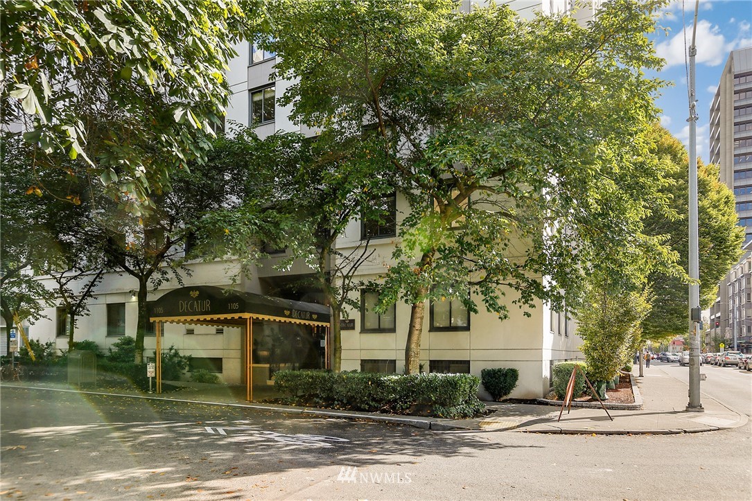 1105 Spring Street, Unit 1303 Seattle, WA 98104 - Photo 25 of 25