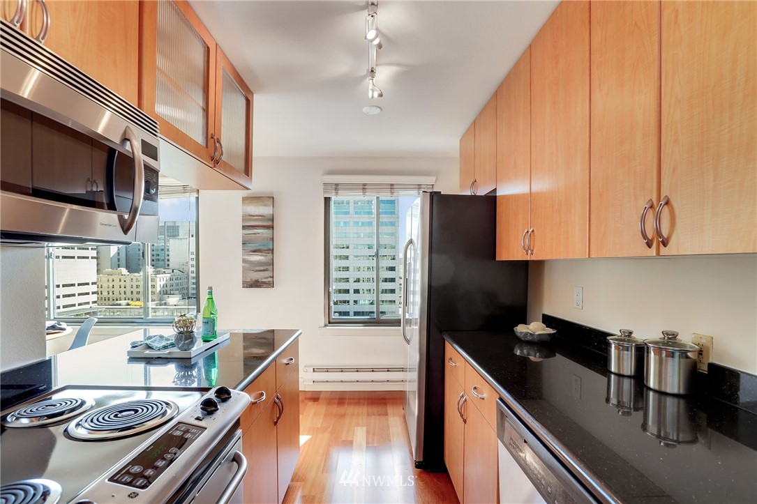 1105 Spring Street, Unit 1303 Seattle, WA 98104 - Photo 7 of 25