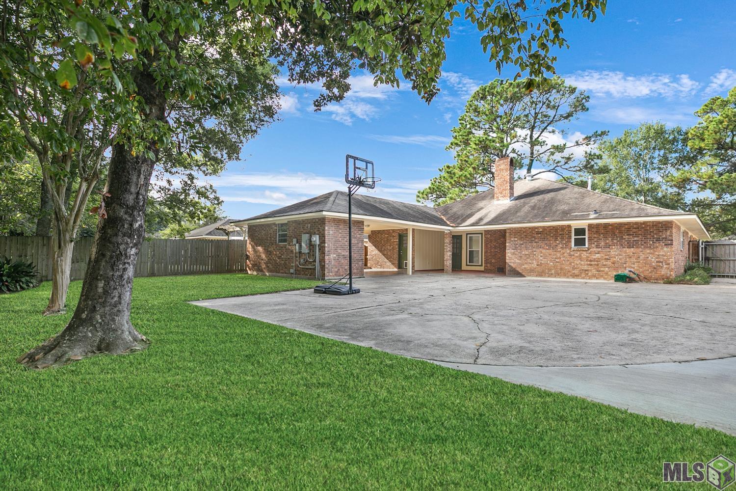 1041 Crescent Drive Baton Rouge, LA 70806 - Photo 11 of 11