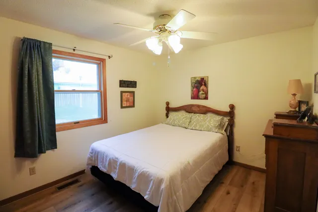 $210,000 | 3540 East Avenue South, Unit B, La Crosse, WI 54601