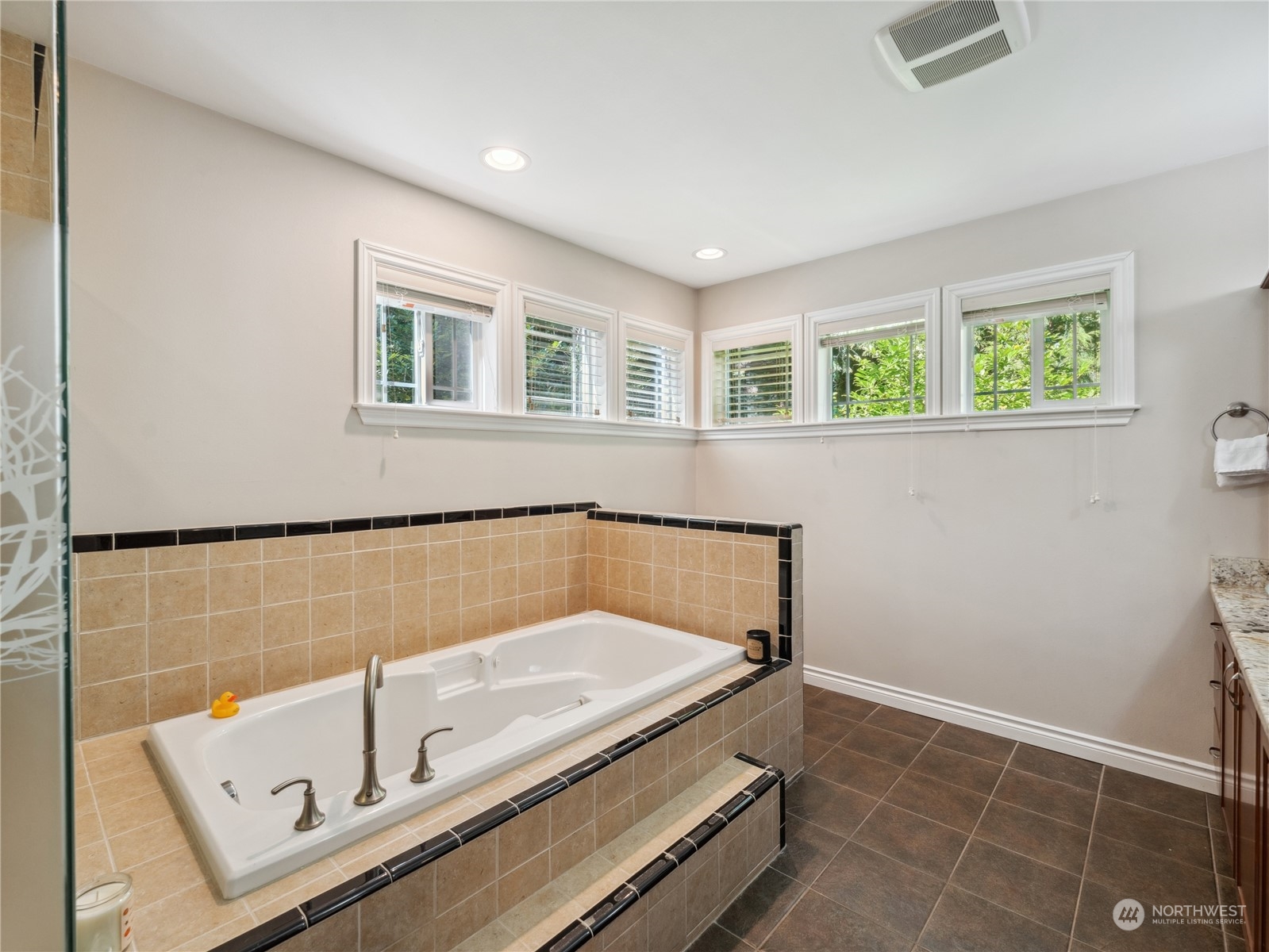 28 Jasper Ridge Lane Bellingham, WA 98229 - Photo 17 of 39 Gallery Image 17