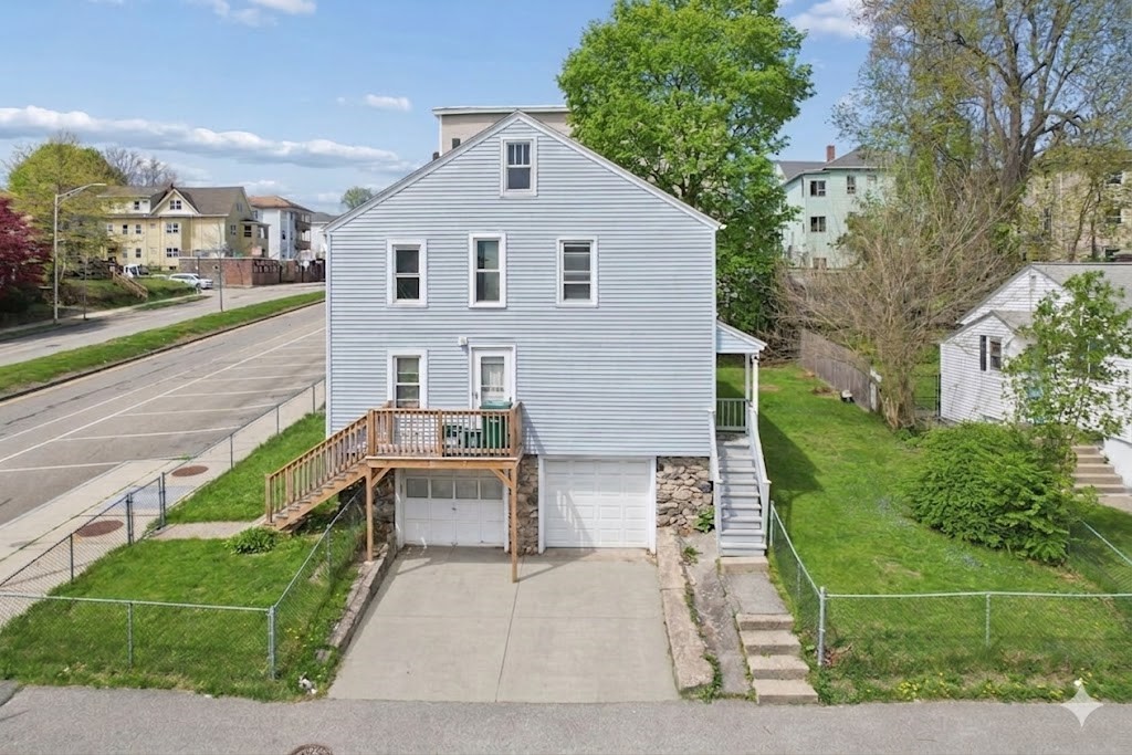109 Hamilton Street Worcester, MA 01604 - Photo 26 of 31