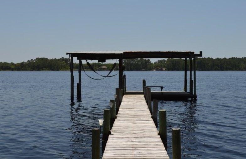 2903 Holley Point Road Navarre, FL 32566 - Photo 3 of 26