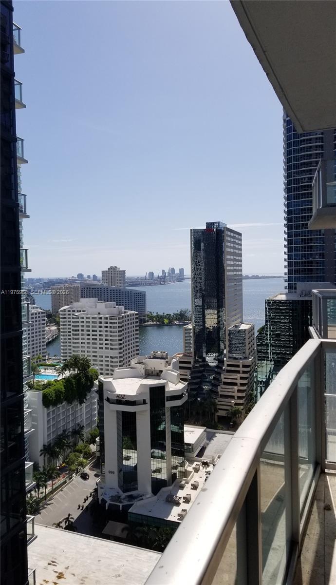 1050 Brickell Avenue, Unit 2622 Miami, FL 33131 - Photo 12 of 17