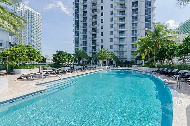 1050 Brickell Avenue, Unit 2622 Miami, FL 33131 - Photo 14 of 17