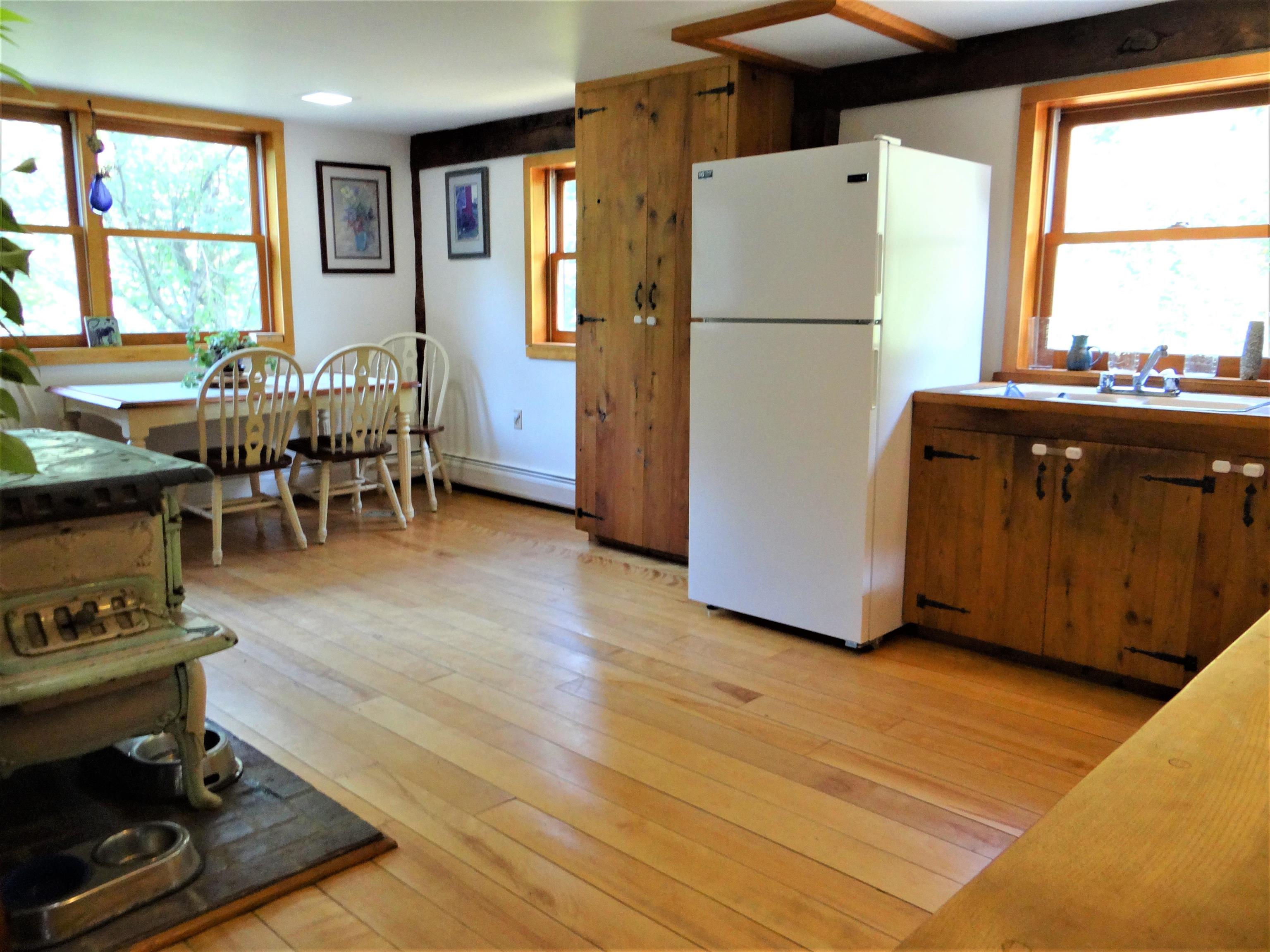 278 Spring Road Tunbridge, VT 05077 - Photo 12 of 34