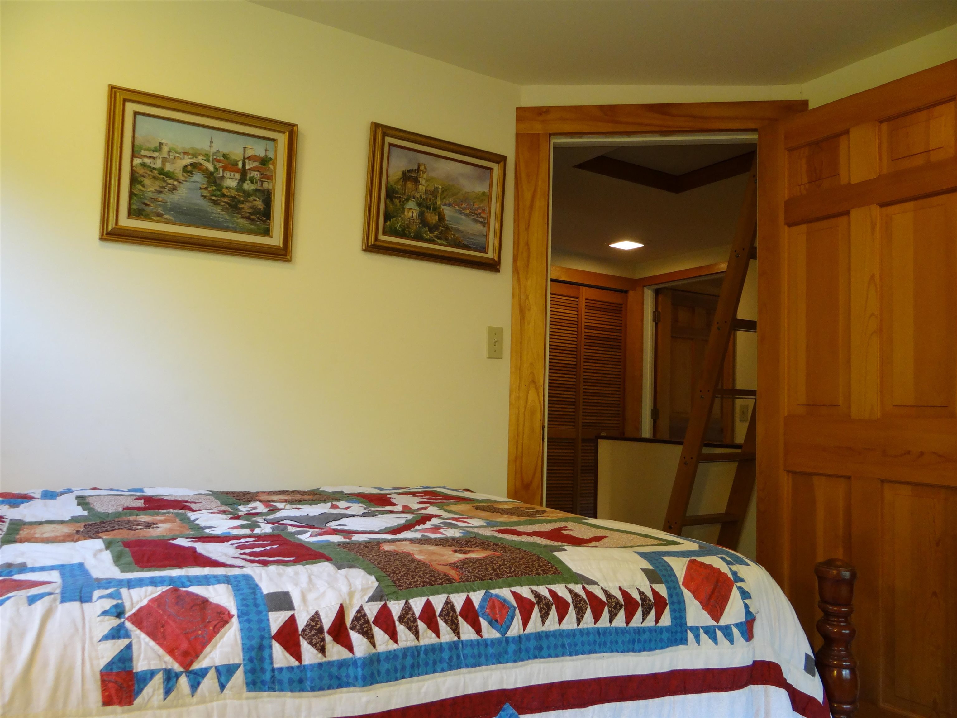 278 Spring Road Tunbridge, VT 05077 - Photo 24 of 34