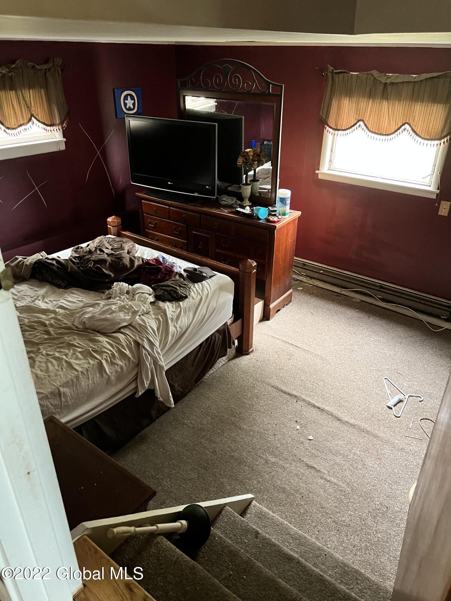 331 Terrace Road Rotterdam, NY 12306 - Photo 14 of 25 IMG_8088