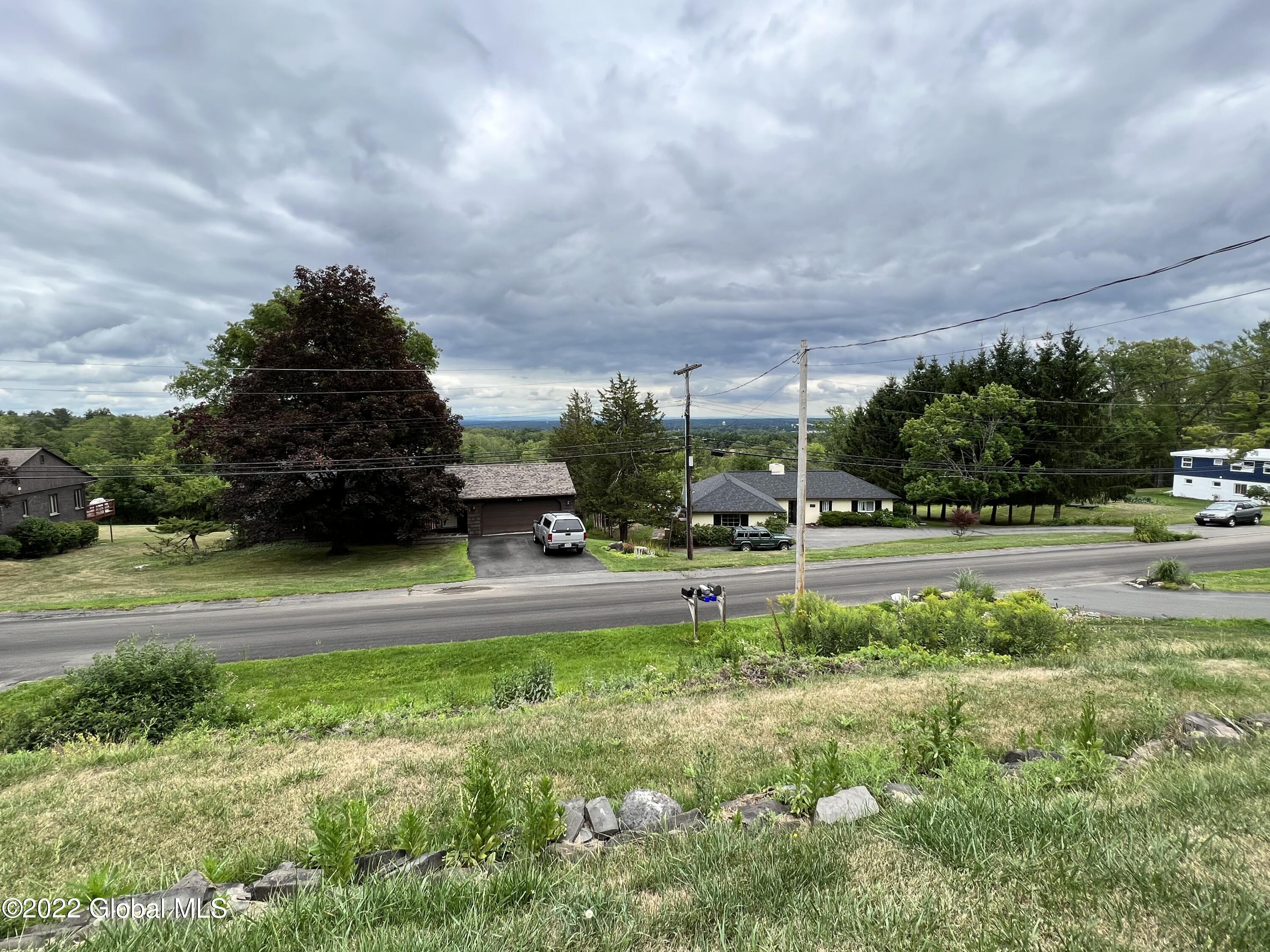 331 Terrace Road Rotterdam, NY 12306 - Photo 3 of 25 IMG_8110