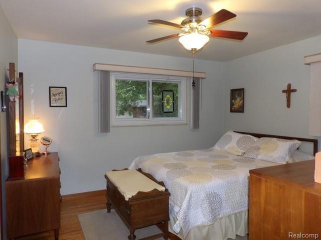 8750 Rucker Road Grosse Ile, MI 48138 - Photo 40 of 54 BEDROOM #3 WITH HARDWOOD FLOOR!