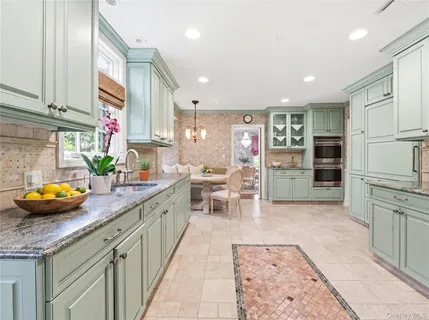 $2,998,000 | 61 Mason Drive, Manhasset, NY 11030