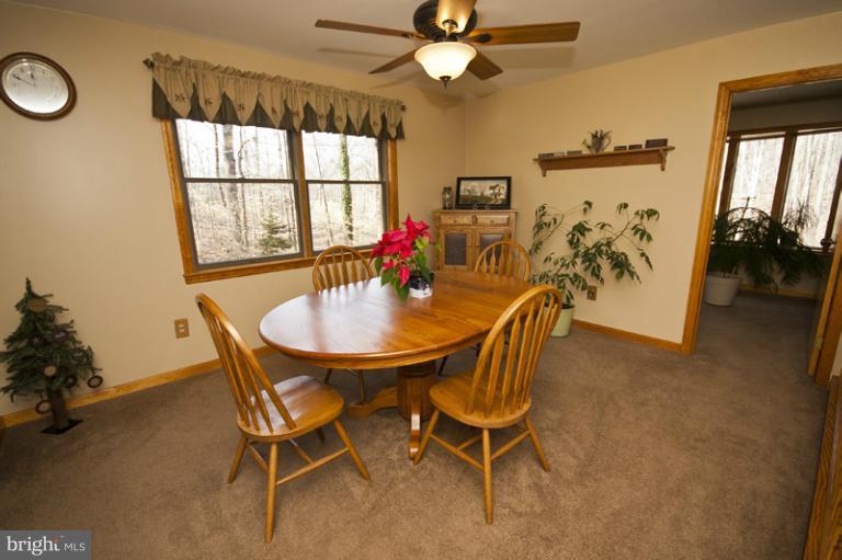 3433 Clayton Road Joppa, MD 21085 - Photo 20 of 28 Dining Room