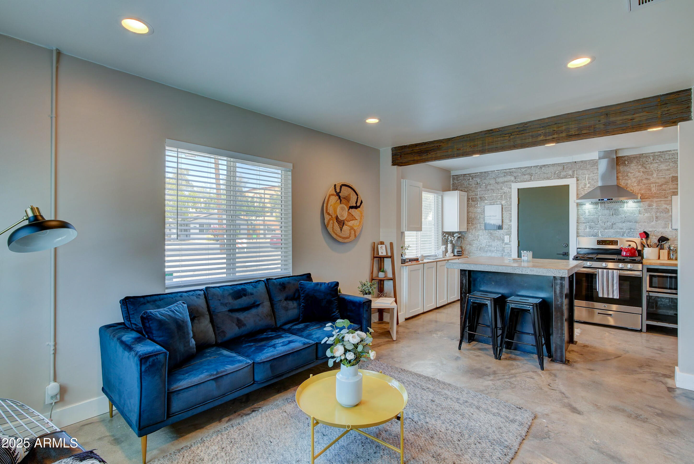 939 East Turney Avenue Phoenix, AZ 85014 - Photo 11 of 58 Turney Ave-12