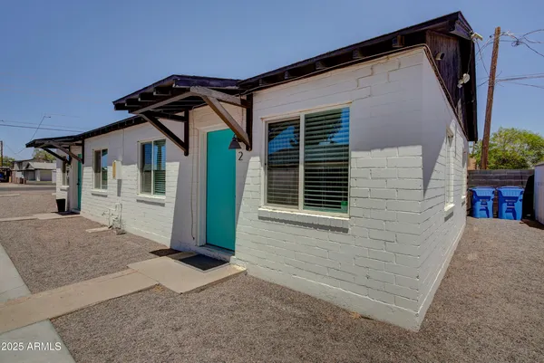 $1,334,000 | 939 East Turney Avenue, Phoenix, AZ 85014