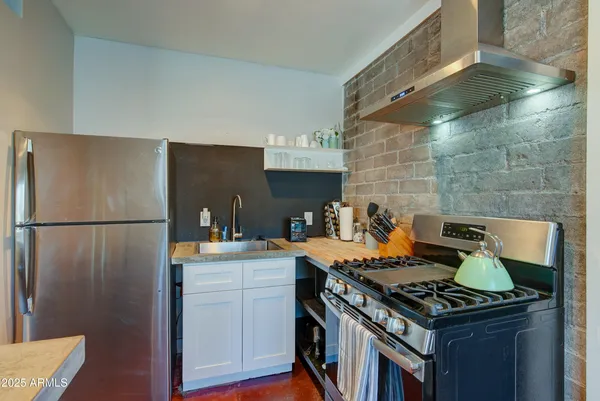 $1,334,000 | 939 East Turney Avenue, Phoenix, AZ 85014