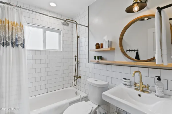 $1,334,000 | 939 East Turney Avenue, Phoenix, AZ 85014