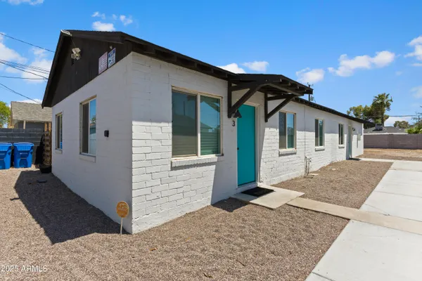 $1,334,000 | 939 East Turney Avenue, Phoenix, AZ 85014