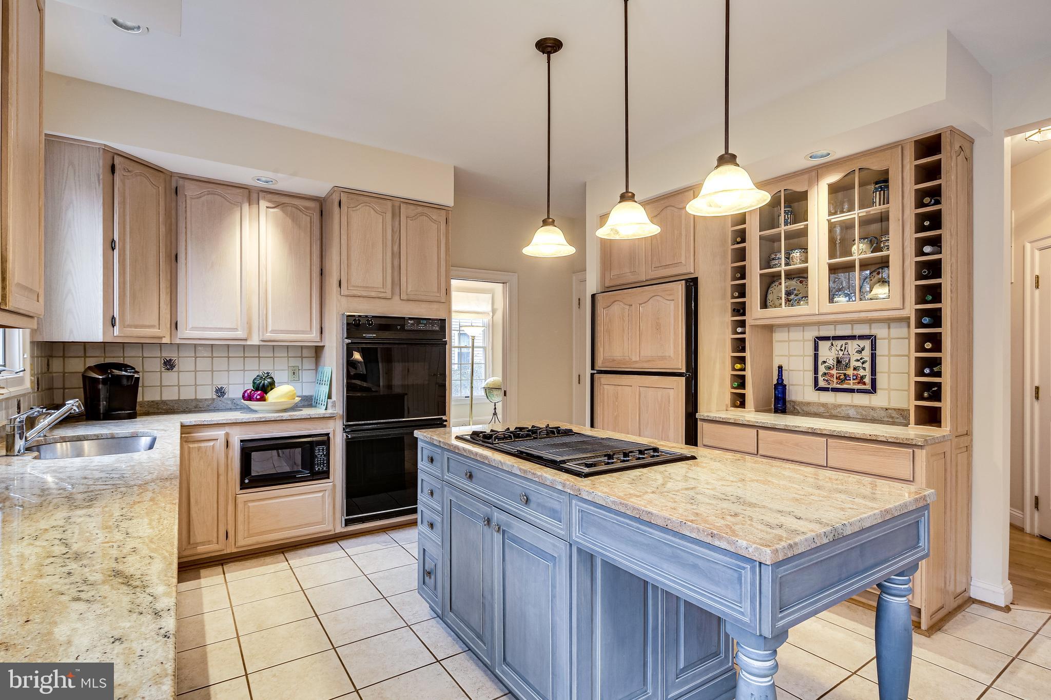 10396 Derby Drive Laurel, MD 20723 - Photo 11 of 41 Updated kitchen, granite, custom cabinets.